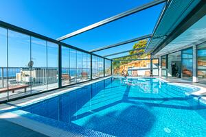 Leiligheter ved sjøen med basseng Brela, Makarska - 19834