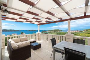 Komfortables Haus Prizba Komfortables Haus Prizba, Korcula (K-199)