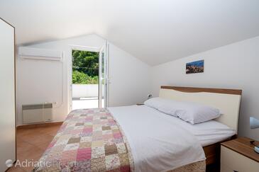 Apartmanok a tenger mellett Tkon, Pasman - 19913