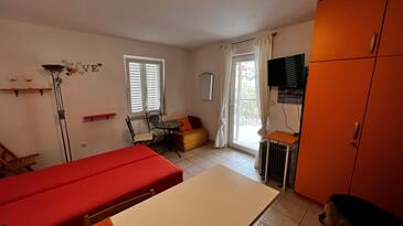 Holiday apartments Bol, Brač - 19919