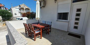 Apartments with parking space Pirovac, Šibenik - 19931