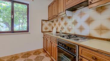 Apartments with terrace Novigrad, Istria