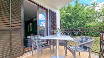 Apartments with terrace Novigrad, Istria