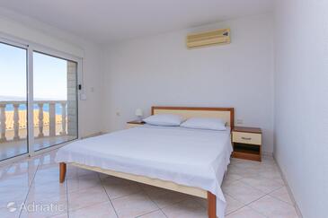 Apartments with WiFi Stanići, Omiš - 19941