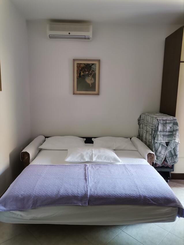 Apartments with parking space Pakoštane, Biograd - 19947