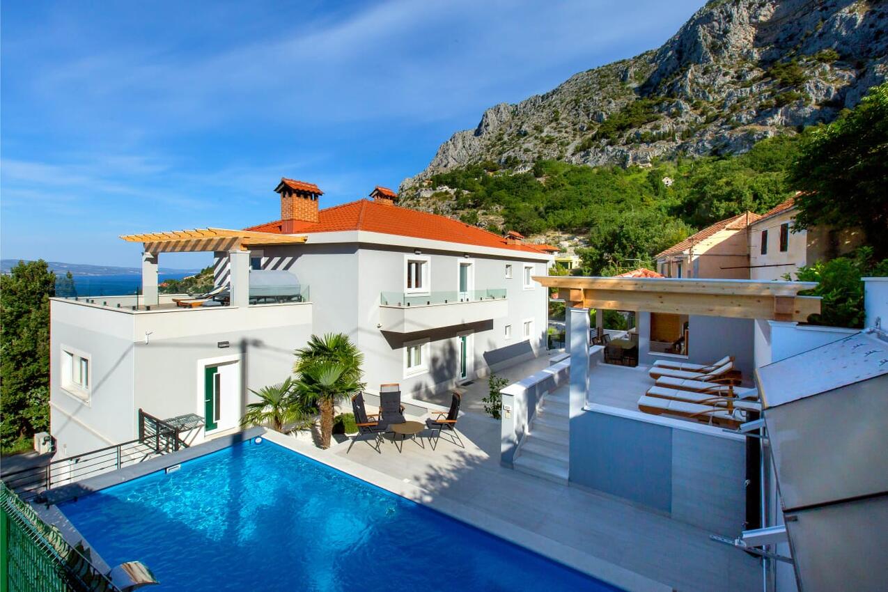 Luxury villa with a swimming pool Lokva Rogoznica, Omiš - 19960