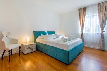 Luxury villa with a swimming pool Lokva Rogoznica, Omiš - 19960