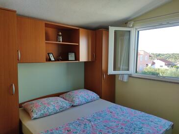 Appartamenti con parcheggio Kanica, Rogosnizza - Rogoznica - 19968