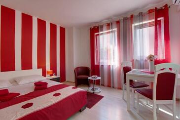 Appartamenti con parcheggio Lussinpiccolo - Mali Lošinj, Lussino - Lošinj - 19972