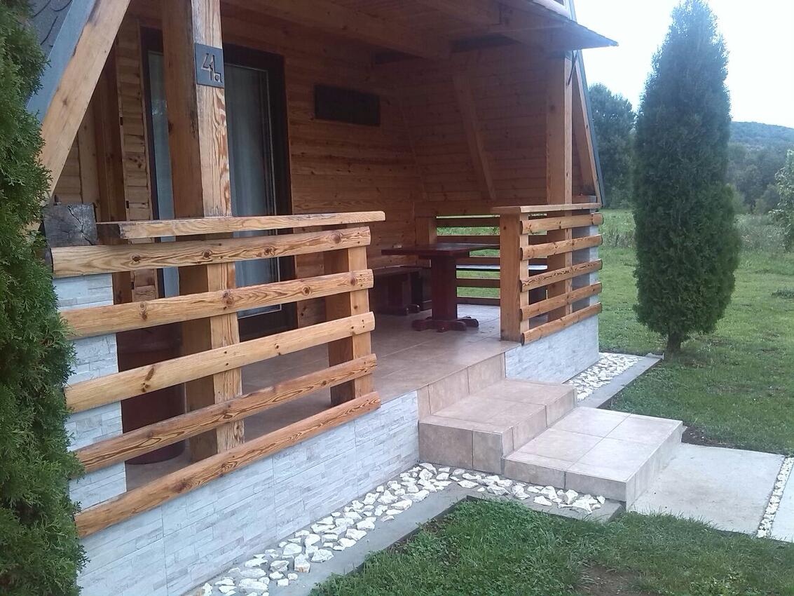 Haus mit Parkplatz für Familien Donje Pazarište, Velebit - 19991