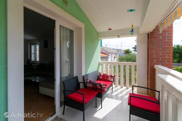 Apartments with parking space Vrsi, Zadar - 19996