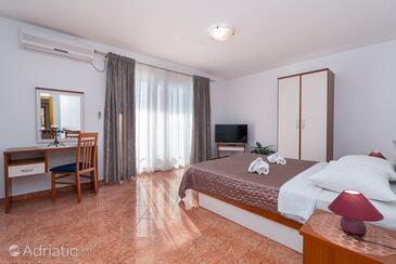 Apartments with swimming pool Dramalj, Crikvenica - 19997