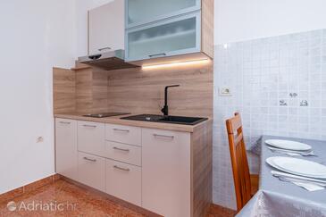 Apartmaji z bazenom Dramalj, Crikvenica - 19997