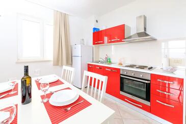 Family-friendly apartments with swimming pool Brela, Makarska - 19998