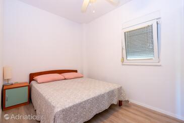 Apartments by the sea Lukoran, Ugljan - 19999