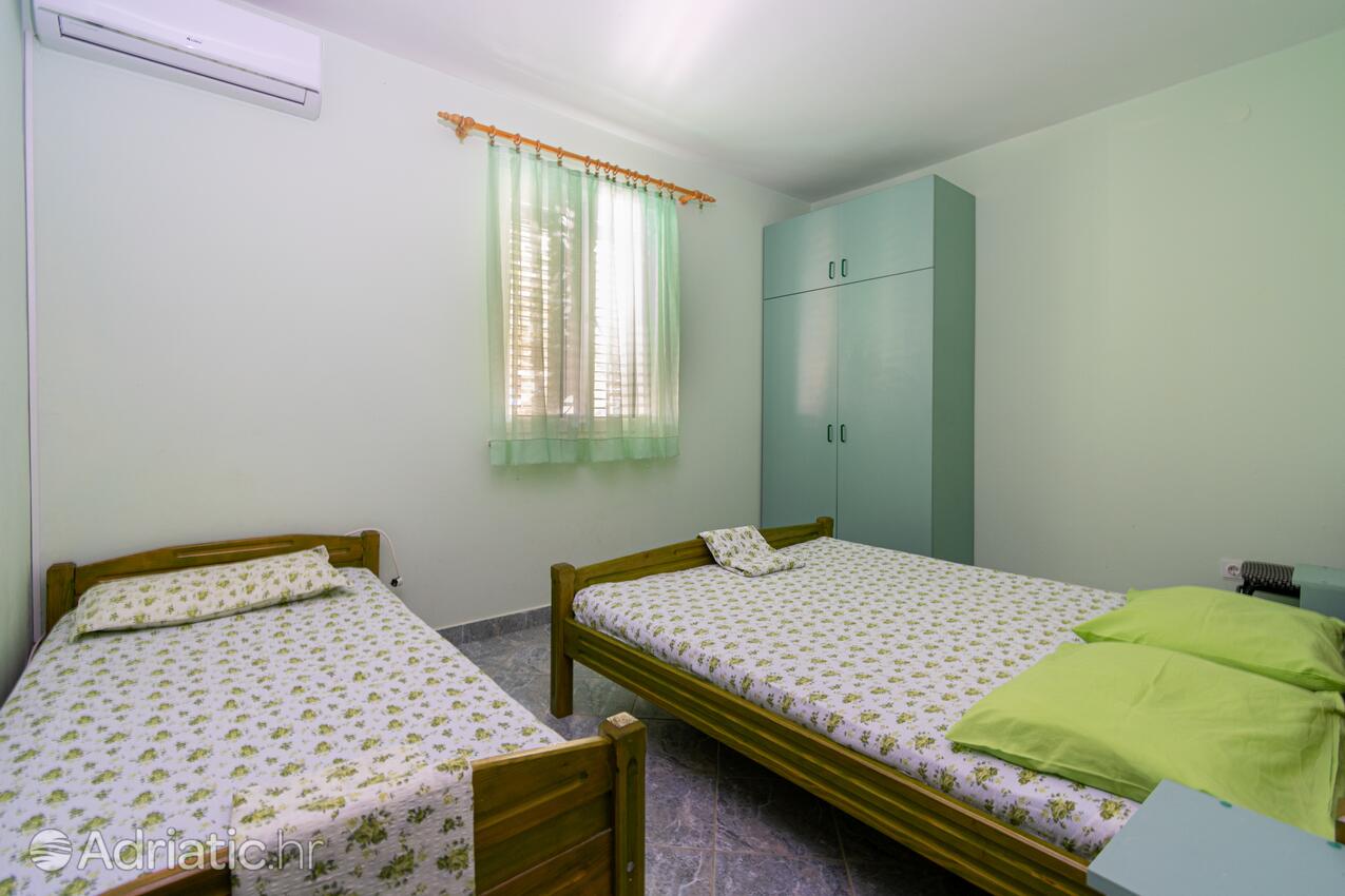 Apartmani s parkingom Vrsi - Mulo, Zadar - 20008