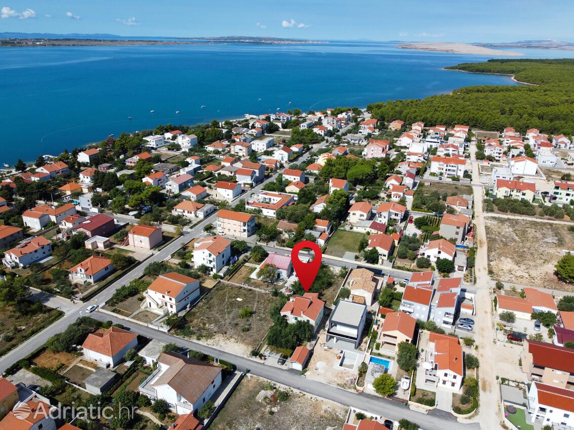 Apartments with a parking space Vrsi - Mulo, Zadar - 20008