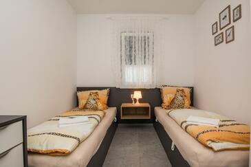 Apartamentos con parking Vir - 20013