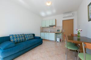 Jednopokojový apartmán Igrane Jednopokojový apartmán Igrane, Makarská - Makarska (A-20014-b)