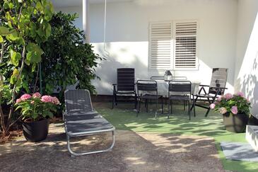 Appartamento di una stanza Slosella - Pirovac Appartamento di una stanza Slosella - Pirovac, Sebenico - Šibenik (A-20015-a(