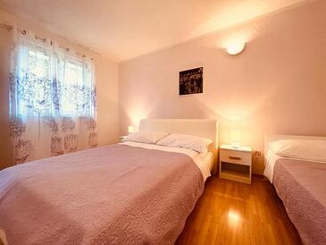 Apartmani s parkingom Zečevo, Rogoznica - 20020