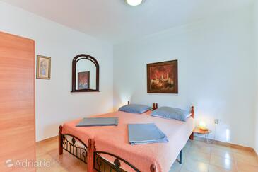 Apartments by the sea Zadar - 20037