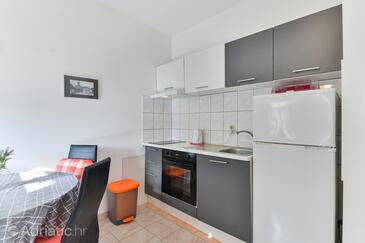 Apartments by the sea Zadar - 20037