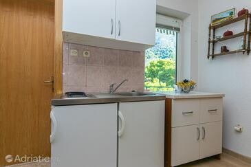 Apartments by the sea Gradac, Makarska - 20041