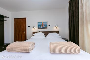 Rodinné apartmány s bazénem Brela, Makarská - Makarska - 20065