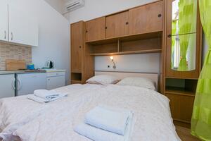 Studio flat Brela Studio flat Brela, Makarska (AS-20075-a)
