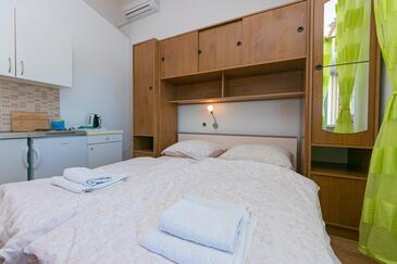 Studio flat Brela Studio flat Brela, Makarska (AS-20075-a(