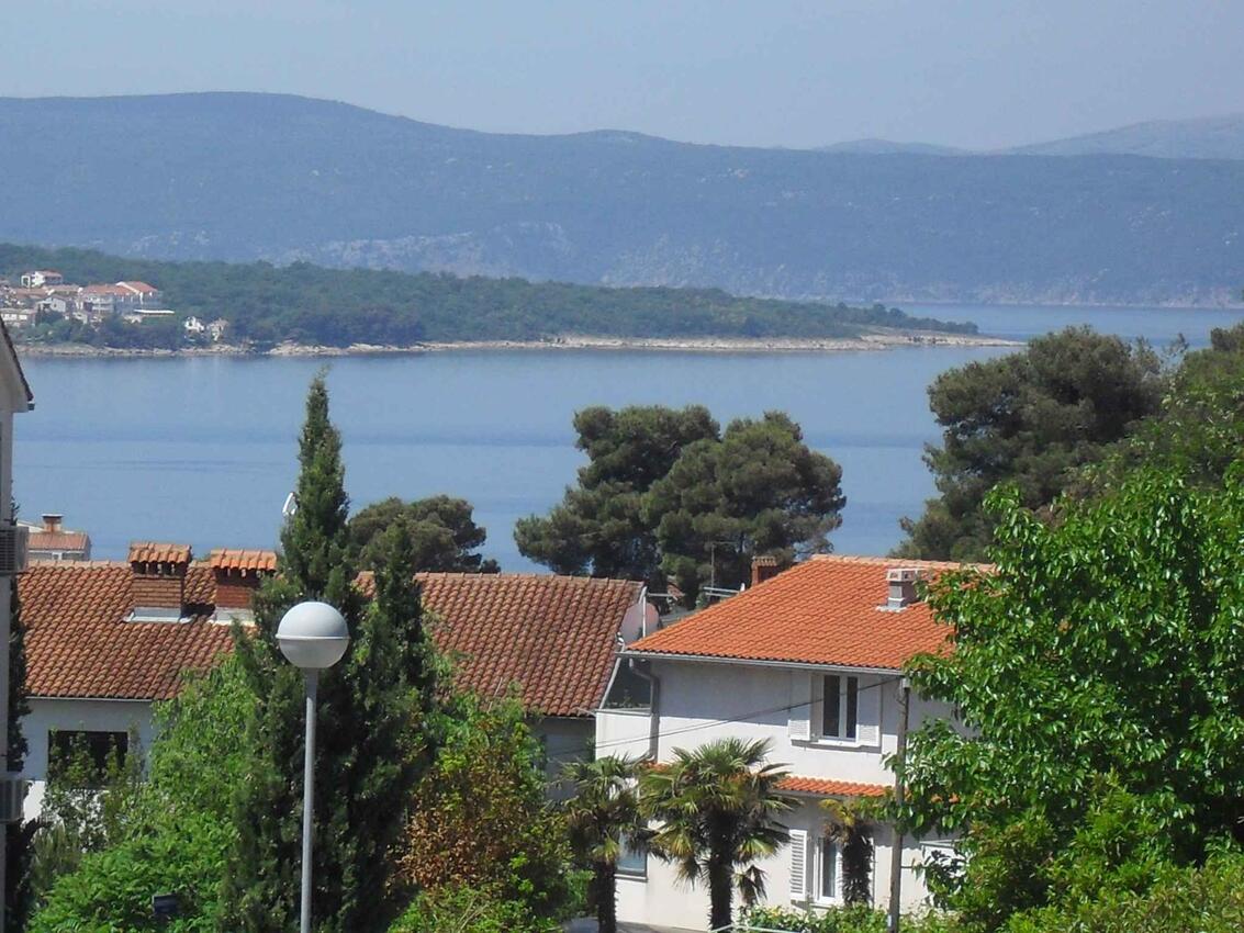 A-20084-c - Private accommodation - Apartments with a parking space Malinska, Krk