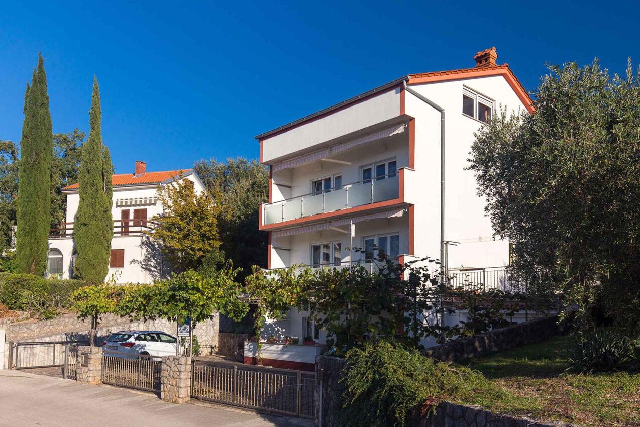 Property - Apartments with a parking space Malinska, Krk