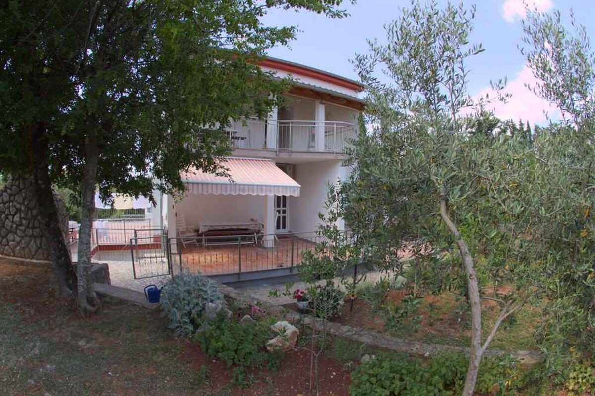 Property - Apartments with a parking space Malinska, Krk