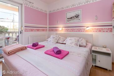 Apartmány s parkoviskom Novi Vinodolski - 20095