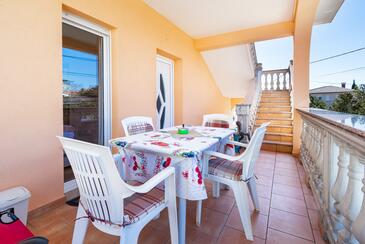 Apartament cu două camere Novi Vinodolski (A-20095-a(