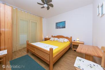 Ferienwohnungen am Meer Zivogosce - Porat, Makarska - 20097