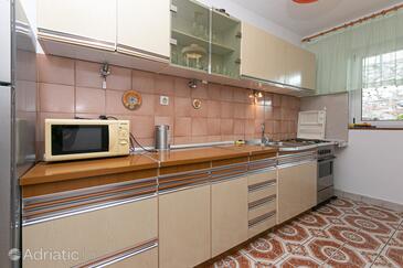 Ferienwohnungen am Meer Zivogosce - Porat, Makarska - 20097