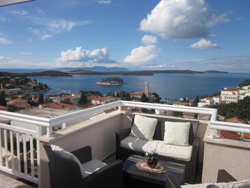 Apartmány a pokoje s internetem Hvar - 20114 Adriatic.hr