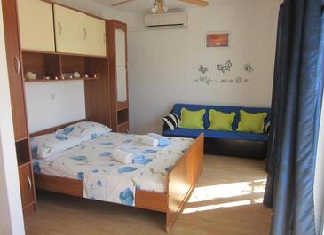 Lägenheter och rum med internet Hvar - 20114