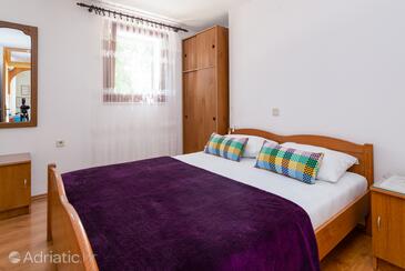 Leiligheter med parkering Baska, Krk - 20125