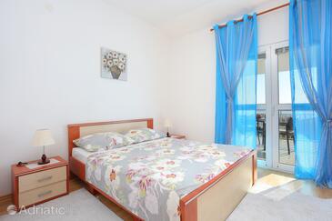 Apartments by the sea Rogoznica - 20142