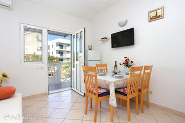 Apartments by the sea Rogoznica - 20142