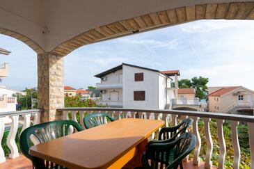 Two bedroom apartment Vir - Kozjak, Vir (A-20149-a)