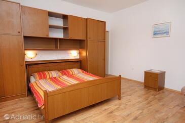 Apartmaji ob morju Supetarska Draga - Gornja, Rab - 2016