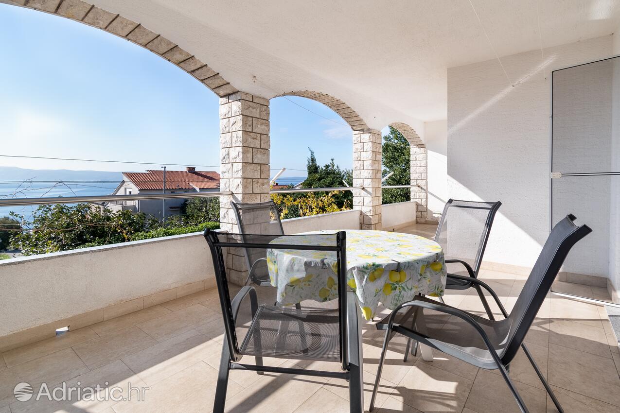 Apartments with a parking space Novi Vinodolski - 20166