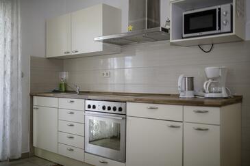 Apartments with parking space Lopar, Rab - 20169