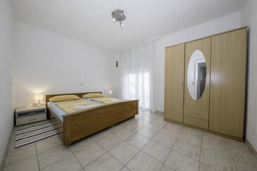 Апартаменти з паркуванням Лопар - Lopar, Раб - Rab - 20169