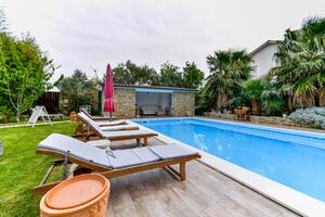 Appartamenti con piscina per famiglie Barbat, Arbe - Rab - 20170