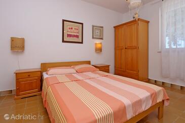 Appartamenti con parcheggio Klenovica, Novi del Vinodol - Novi Vinodolski - 20174